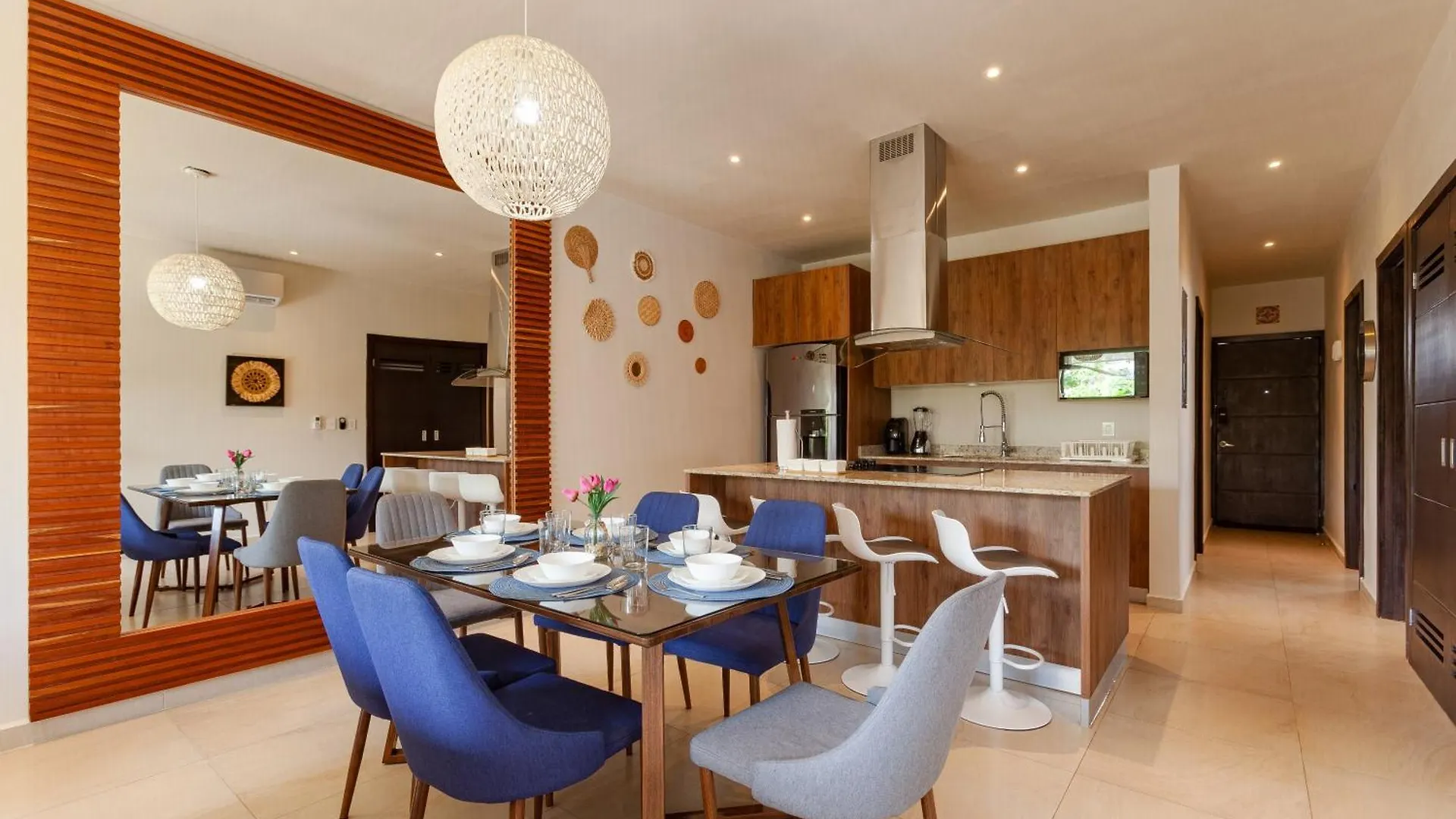 Family Condoph 10Min To Beach Wifi 200Mb Gym Playa del Carmen Holiday home