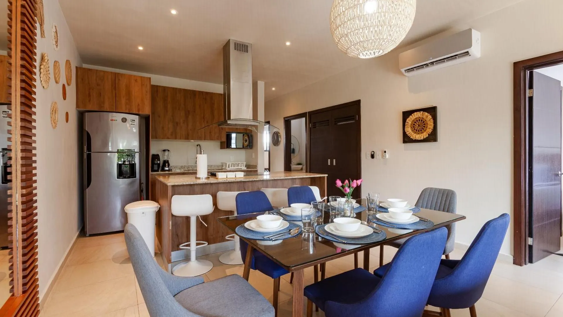 Family Condoph 10Min To Beach Wifi 200Mb Gym Playa del Carmen Holiday home